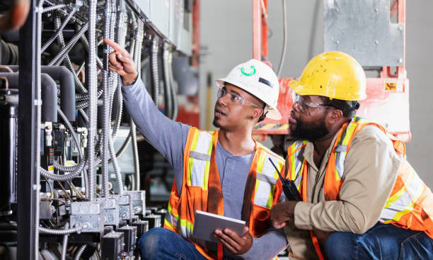 Best Electrical Repair Services  in Licking, MO